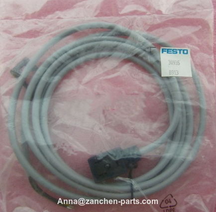 FESTO Pressure sensor SDE1-D10-G2-H18-C-P1-M8